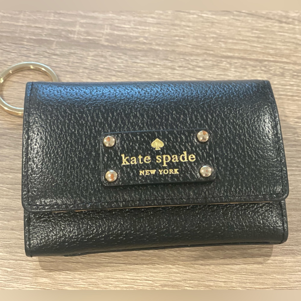 Kate Spade ♠️ black wallet with keychain